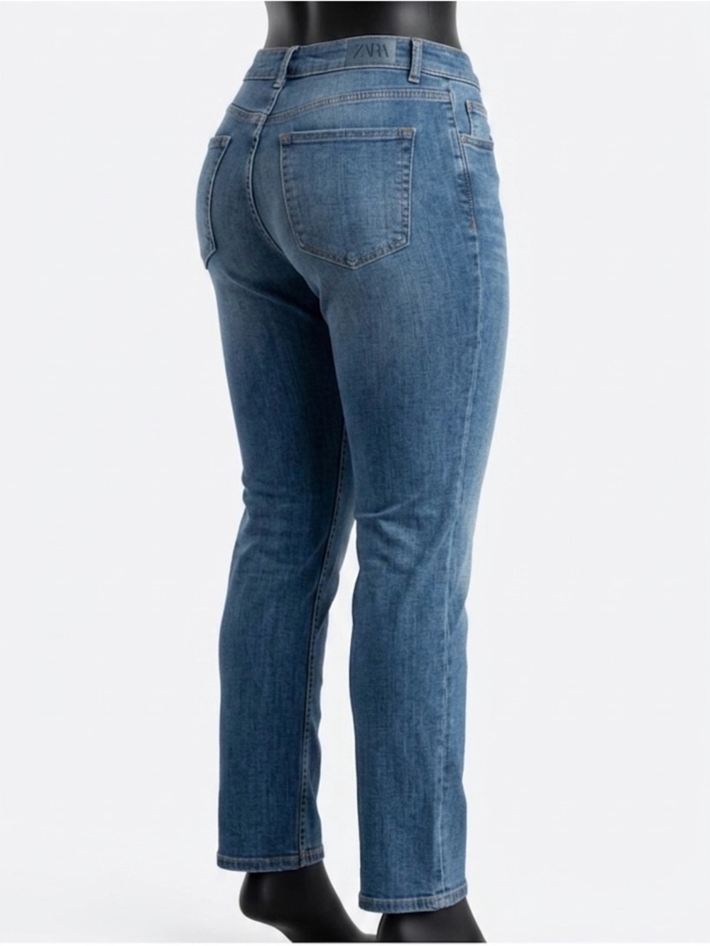 ZARA Women's Mid Blue Straight Leg Jeans/Size 4